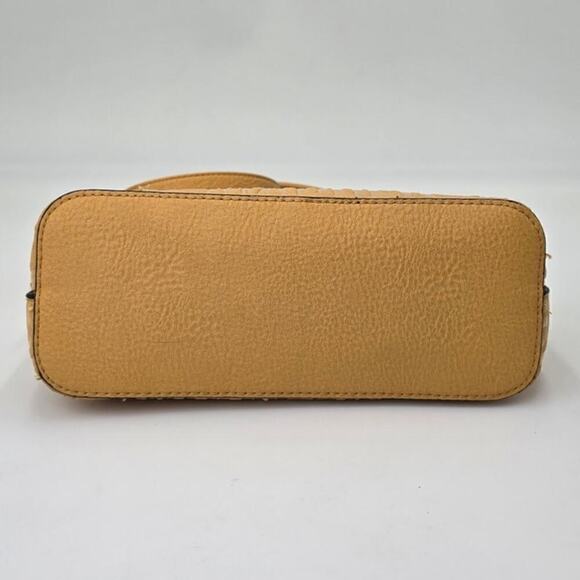 Steve Madden Crossbody Logo Purse Mustard Shoulder Bag Chain Strap Handbag - Picture 5 of 10